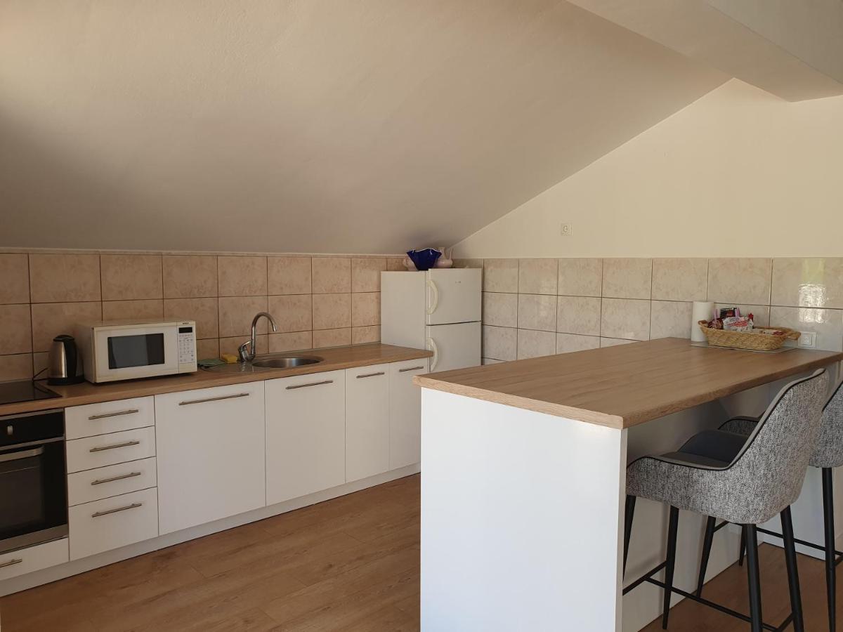 Apartment Faraon Free Private Parking Mostar Bagian luar foto
